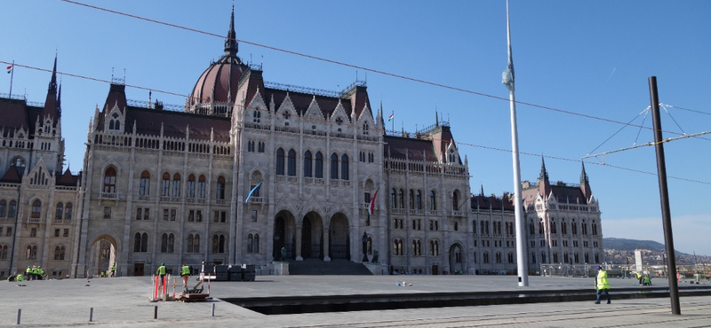 Ilyen lesz a Kossuth tér, ha elkészül – nézzen képeket!