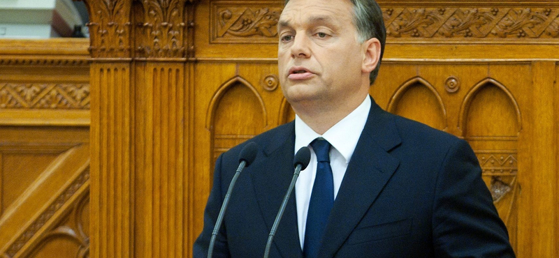 Orbán olcsóbb rezsidíjakat ígér