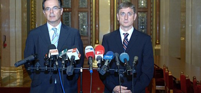 Válságnapló 2008: Engedékenység vagy kényszerűség?