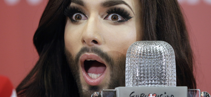 Conchita Wurst drasztikusan stílust váltott