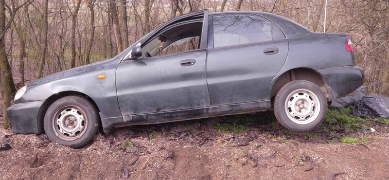 Paródiába illően próbált kocsit lopni egy férfi Hajdú-Bihar megyében