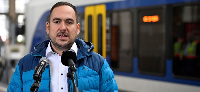 A MÁV vezére bejelentette: az utasoknak tetszik, hogy tisztábbak a vonatok