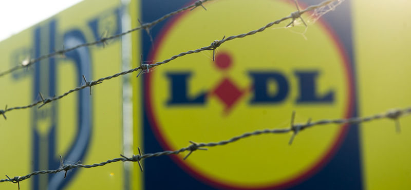 A kivitelezőhöz küldte a feldühödött cégeket a Lidl