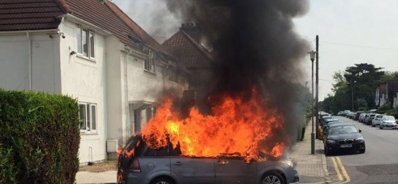 Leégett az autója, majd megkapta a levelet, hogy leéghet az autója