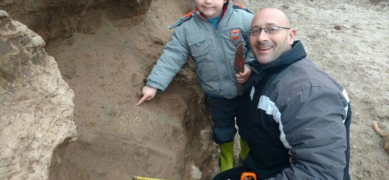 Szenzációs leletre bukkant egy kisfiú egy argentin strandon