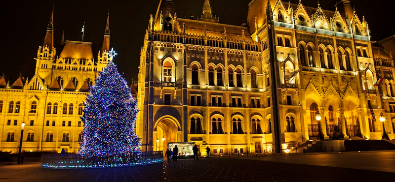 Timelapse-videóval kíván boldog karácsonyt a kormány