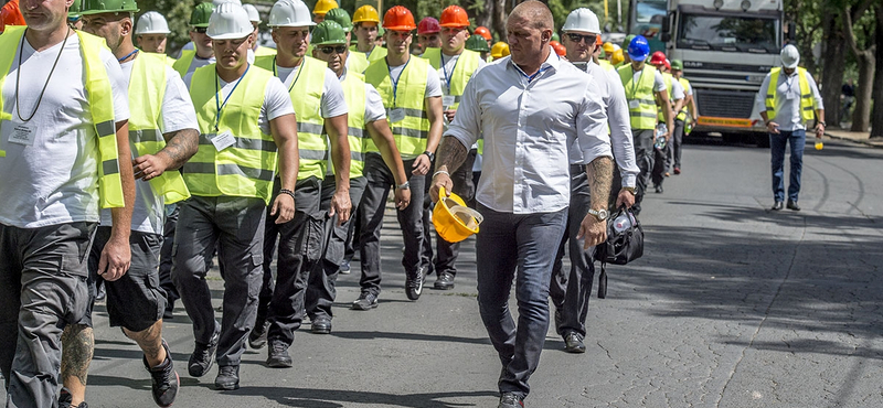 Régi ismerős a Ligetben ordibáló biztonságiak vezére