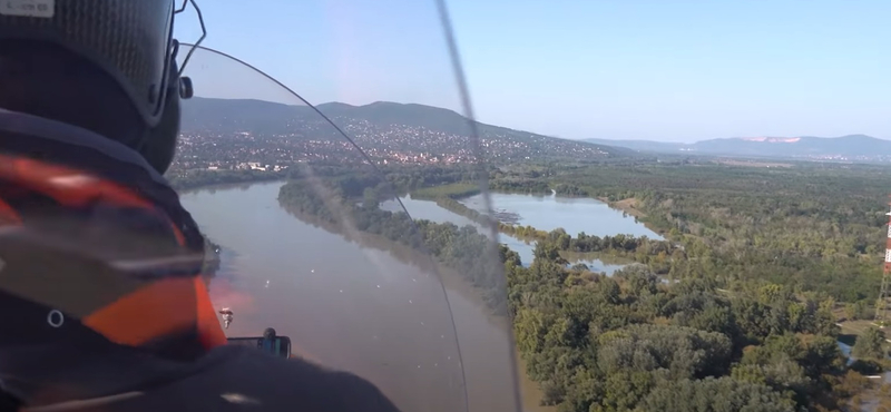 Nézze meg az árvizet egy lélekvesztő légijárműből filmezve - Földes András videója