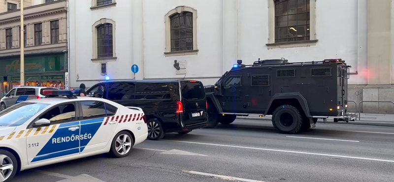 Telex: Köze lehet a Ferenciek terénél pénteken történt rendőri akciónak az ukrajnai kémbotrányhoz