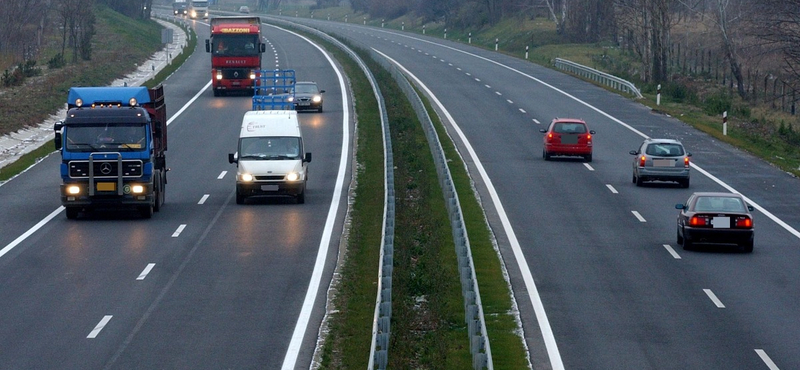 Egy kis darab ingyenes M7-est kér Székesfehérvár az NFM-től