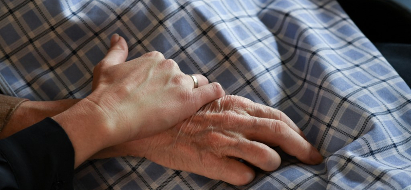 Hónapokkal a haláluk előtt kitisztulhat a memóriájuk a demenciában szenvedő betegeknek