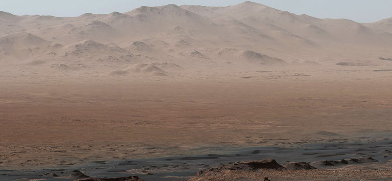 Lenyűgöző panorámafotót készített a Curiosity a Mars felszínén