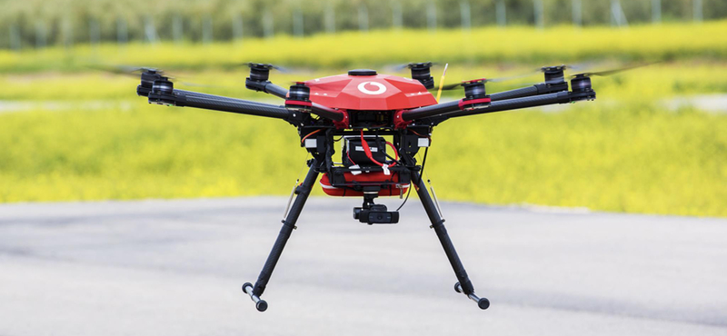 Életmentő drónokat küldene a levegőbe a Vodafone