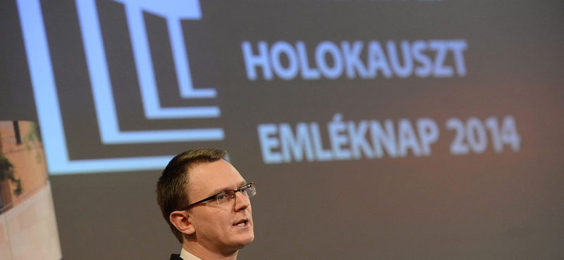 Emlékművita szakította meg a holokauszt-megemlékezést