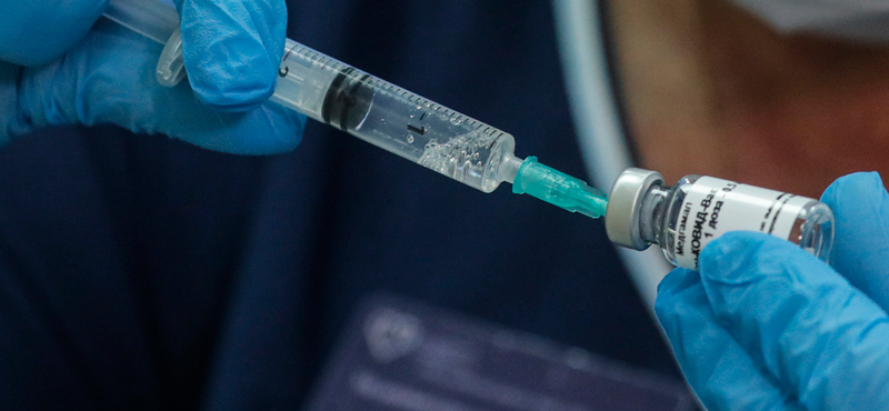 A német belügyminiszter szerint nem lehet több joguk azoknak, akik beoltatják magukat a koronavírus ellen