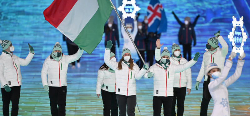 Már a téli olimpia első versenynapján magyar éremért szurkolhatunk