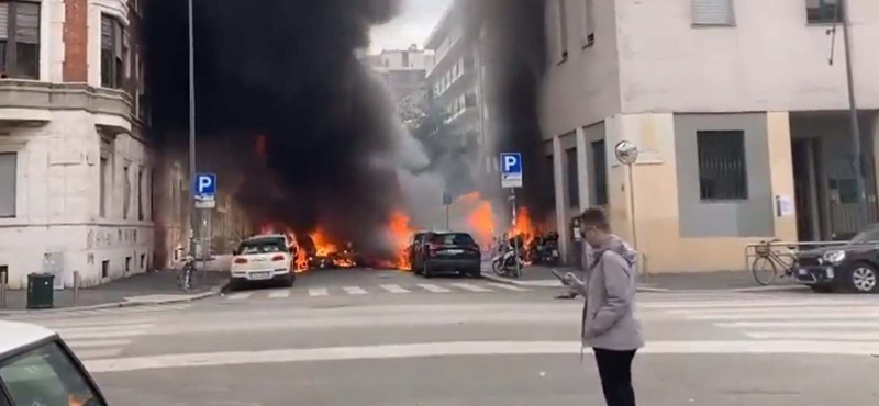 Több autó is kigyulladt Milánó központjában egy robbanás után