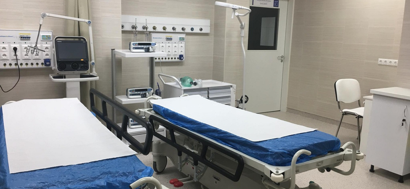 Népszava: Kórházak ellen indított végrehajtási eljárást a NAV