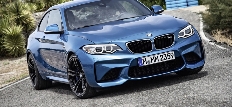 Jó útra tértek a bajorok, itt a BMW M2