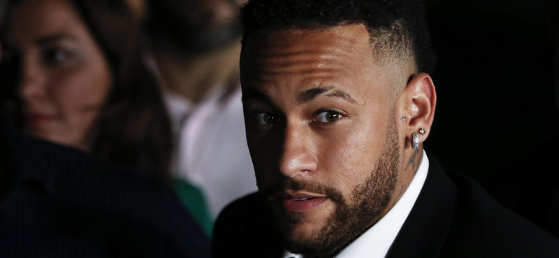 Kiderülhetett, miért váltott Nike-ról Pumára Neymar