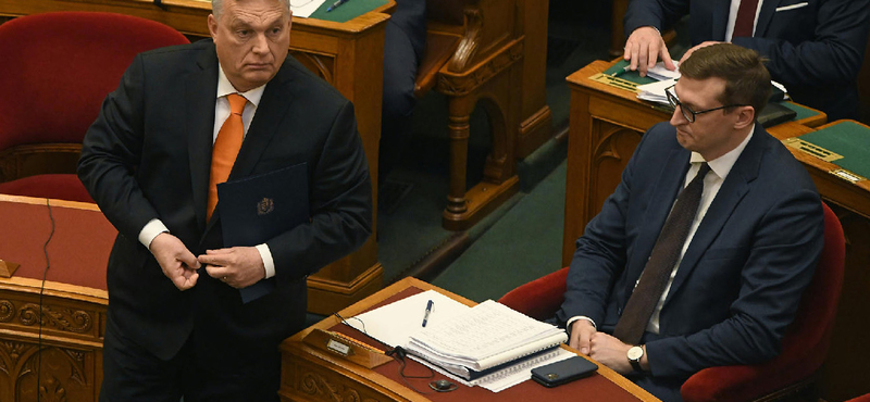 Orbán a Schadl–Völner-ügyről: „Nem égett ránk”, a kar volt elnöke „bíróság előtt áll, a vádak szerint érintett államtitkárral együtt”