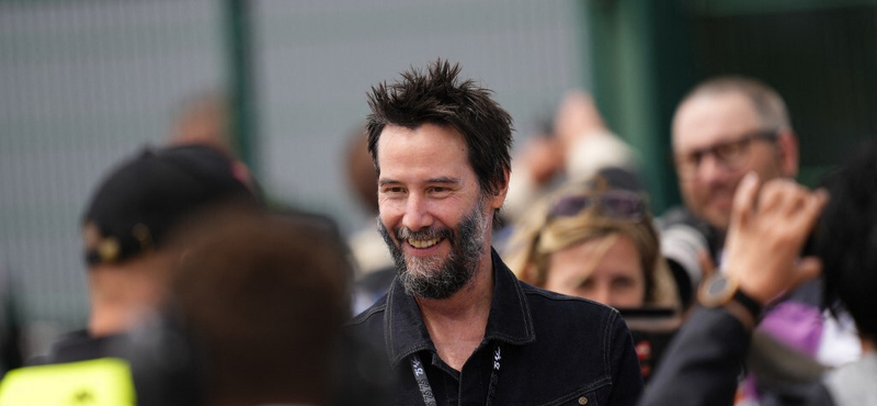 Hatvanéves a világ legszimpatikusabb színésze, a Mátrix Neója, Keanu Reeves