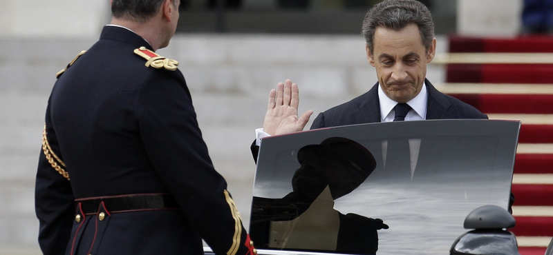 Sarkozy a francia alkotmánytanácsban folytatja