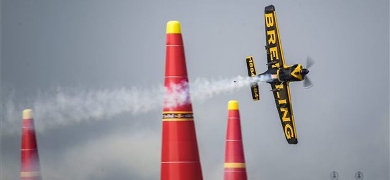 Besenyei hatodik lett a Red Bull Air Race-en