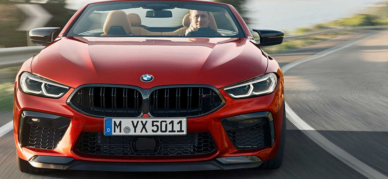 Itt a vadonatúj BMW M8: 625 lóerő kupé és kabrió formában