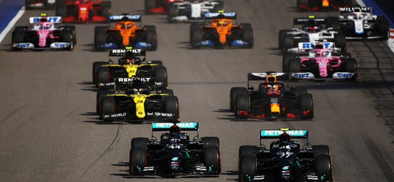 Bottas simán nyert Hamilton büntetése után