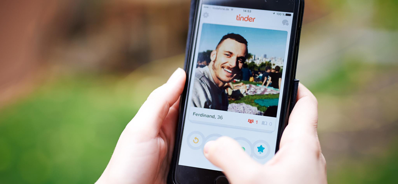 A Tinder videós randikkal hozná össze a párokat a járvány alatt