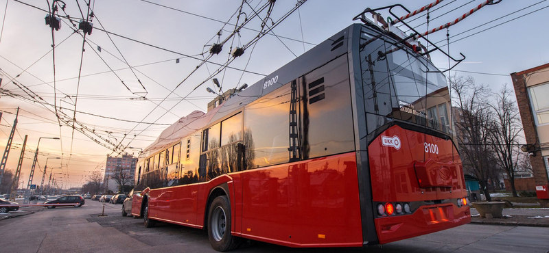 21 új trolibusz áll forgalomba Budapesten