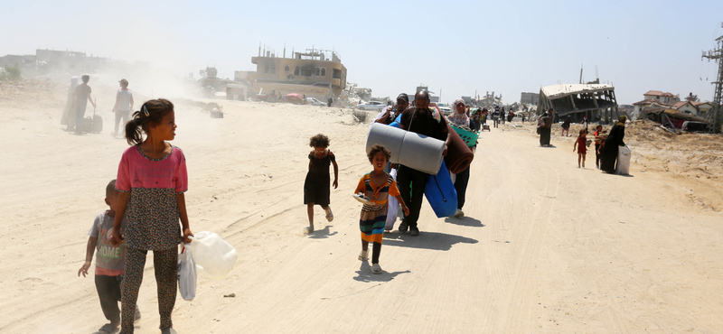 A gázai humanitárius övezetből is evakuálja a civileket Izrael