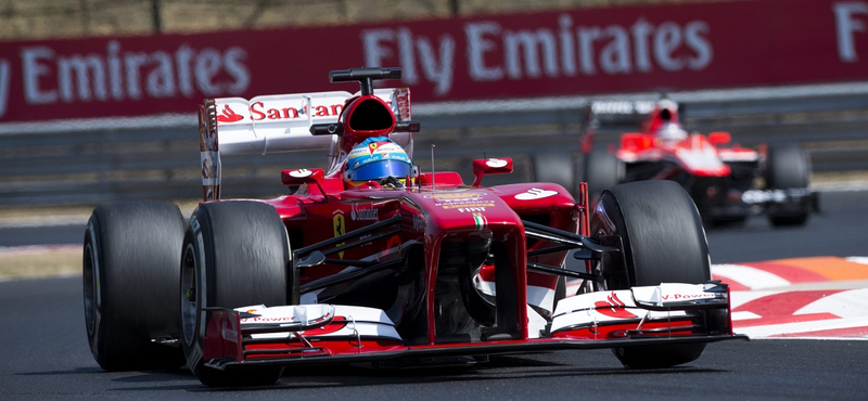 Hamilton indul az első helyről a Hungaroringen