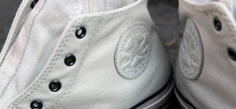 John Varvatos fűző nélküli vintage Converse cipői