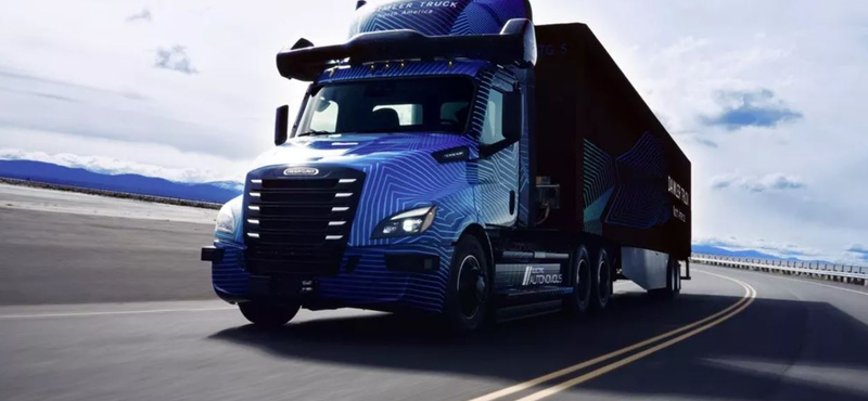 A Daimler Truck új kamionjába már nem kell sofőr – videó