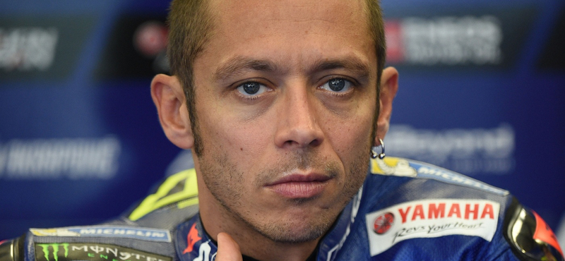 Két helyen törte lábát Valentino Rossi