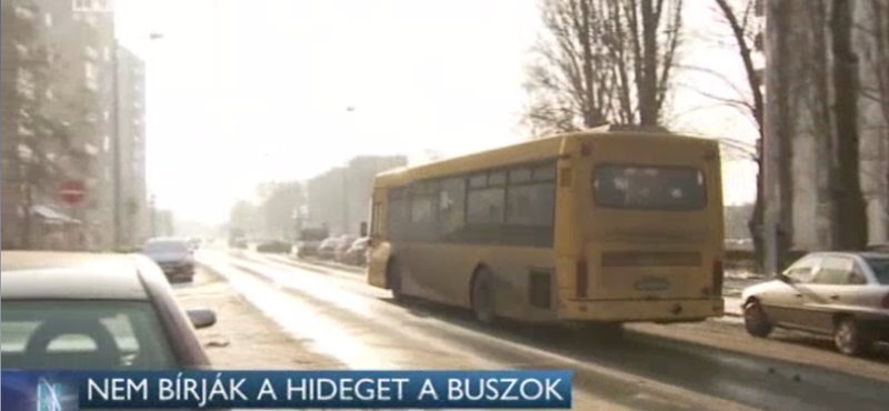 Egymás után robbannak le a fagyban a győri buszok