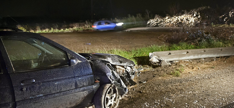 Fotó: Súlyos baleset a 6-os úton