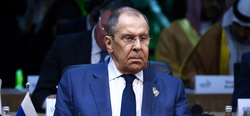 Lavrov: Az amerikaiak azt szeretnék, hogy elveszítsük az önuralmunkat