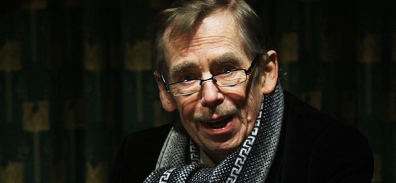 Meghalt Václav Havel 