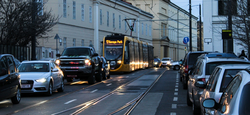 Egy hétig lesz most ingyen a parkolás a fővárosban - de vannak kivételek