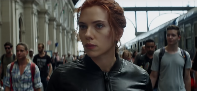 Júliusban derül ki, mit csinált Budapesten Scarlett Johansson