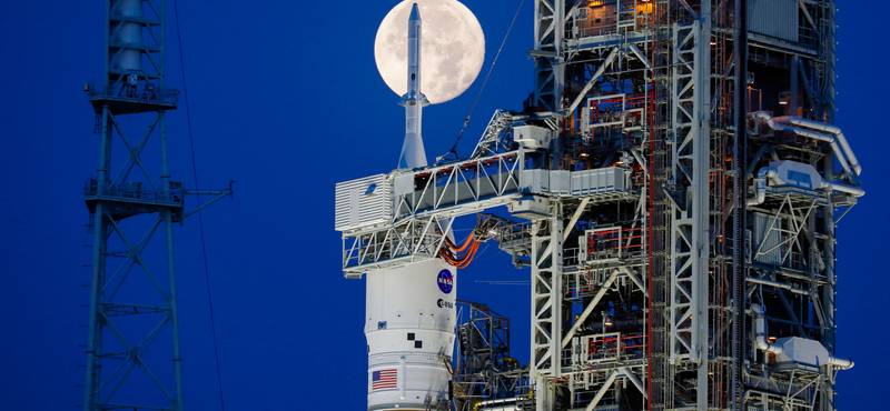 Hivatalos: halasztja az Artemis-programot a NASA, 2026-ig biztosan nem lép ember újból a Hold felszínére