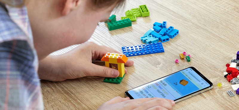 Kipróbál valamit a Lego: Braille-leírást és hangos építési útmutatót ad a készlet mellé