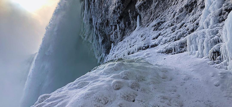 Öt év után ismét befagyott a Niagara-vízesés nagy része