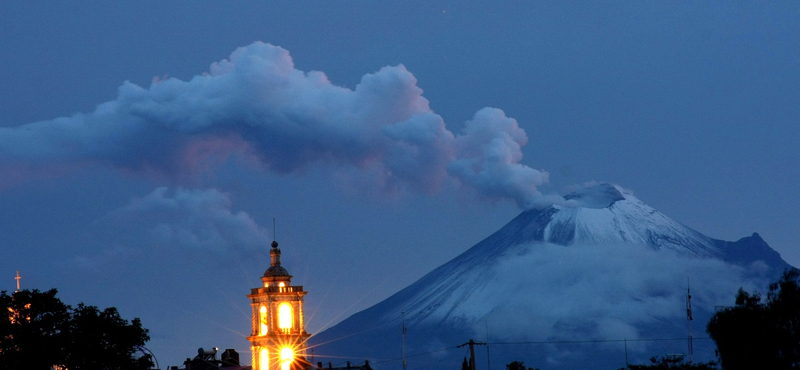 Ismét ébredezik a mexikói Popocatépetl vulkán – videó