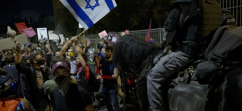 Tovább tüntetnek Netanjahu ellen Izraelben