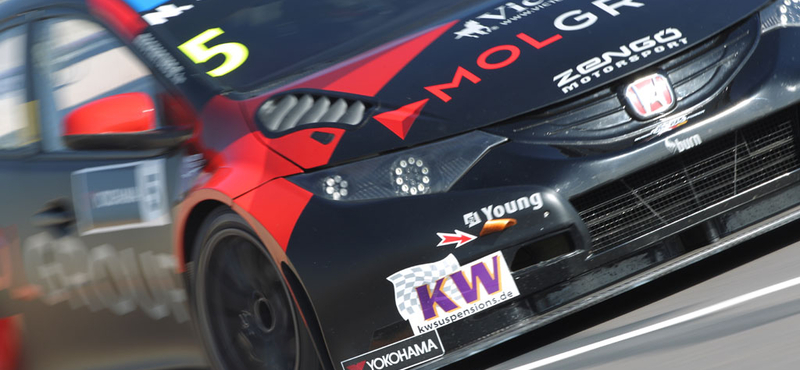 Michelisz a domináns Citroenek nyomában