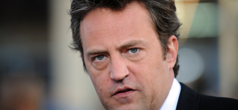 Feltörték Matthew Perry X-fiókját, hackerek gyűjtik az adományokat